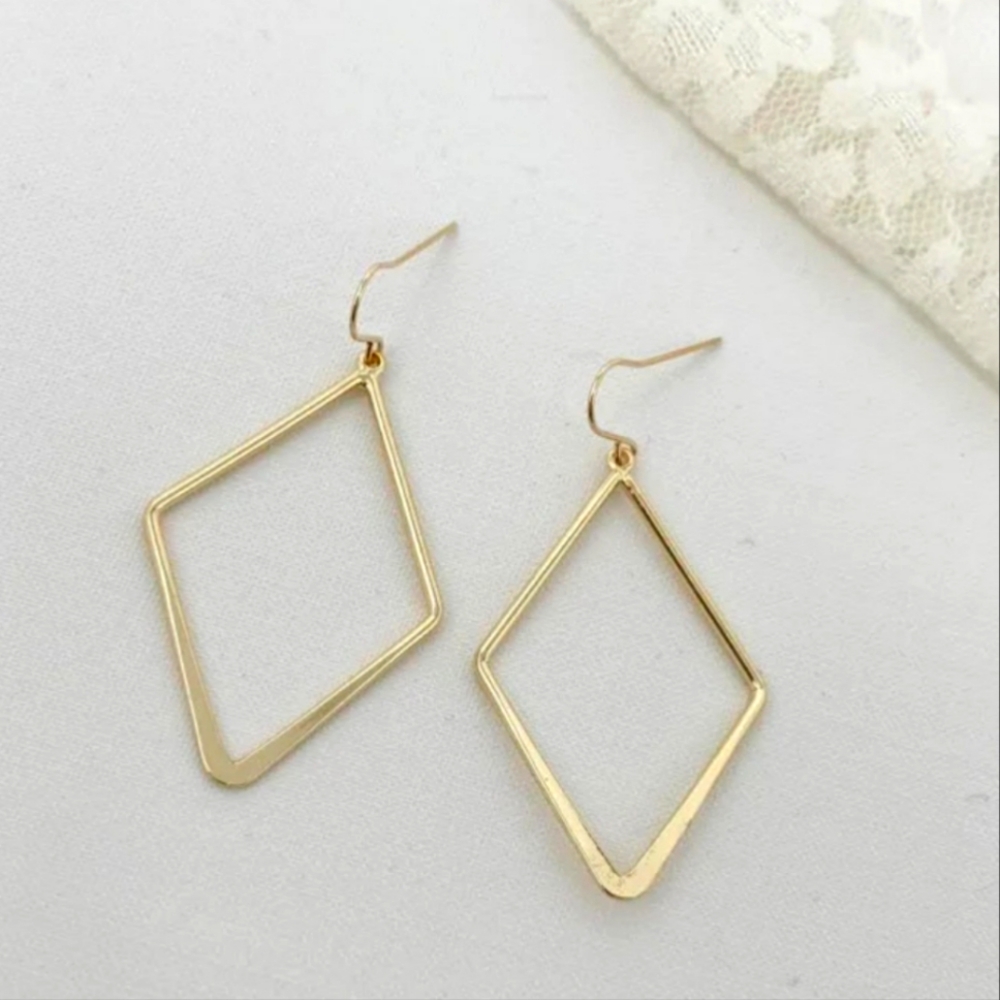 Diamond Shape Earrings